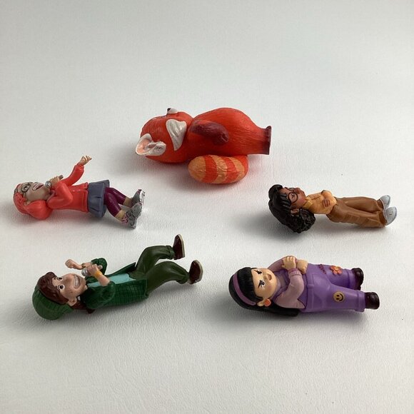 Disney Pixar Turning Red BFF PVC Figure Topper Lot Abby Miriam Meilin Red Panda - Picture 3 of 6